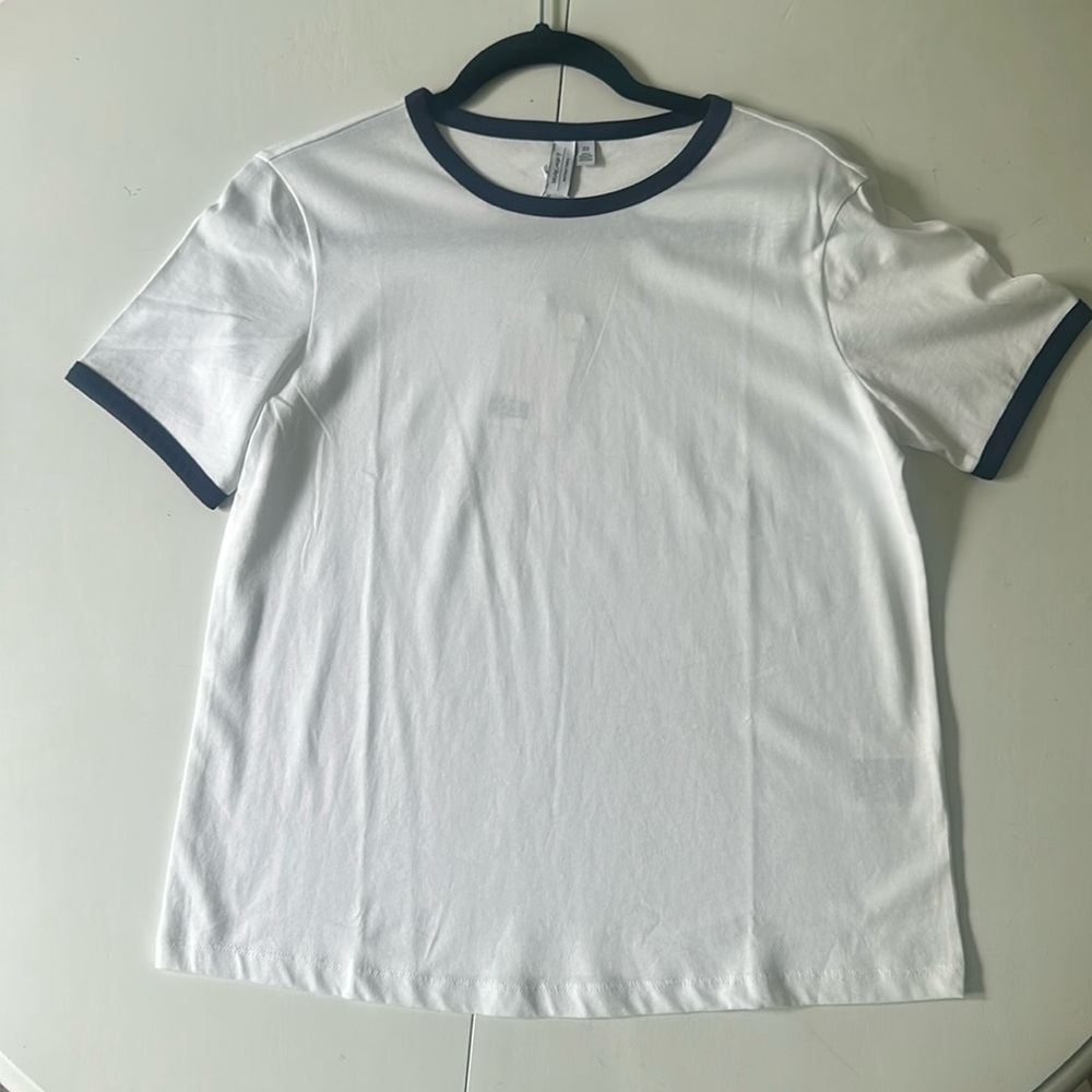 & Other Stories Organic Cotton T-Shirt BRAND NEW W/ TAGS! Size Medium